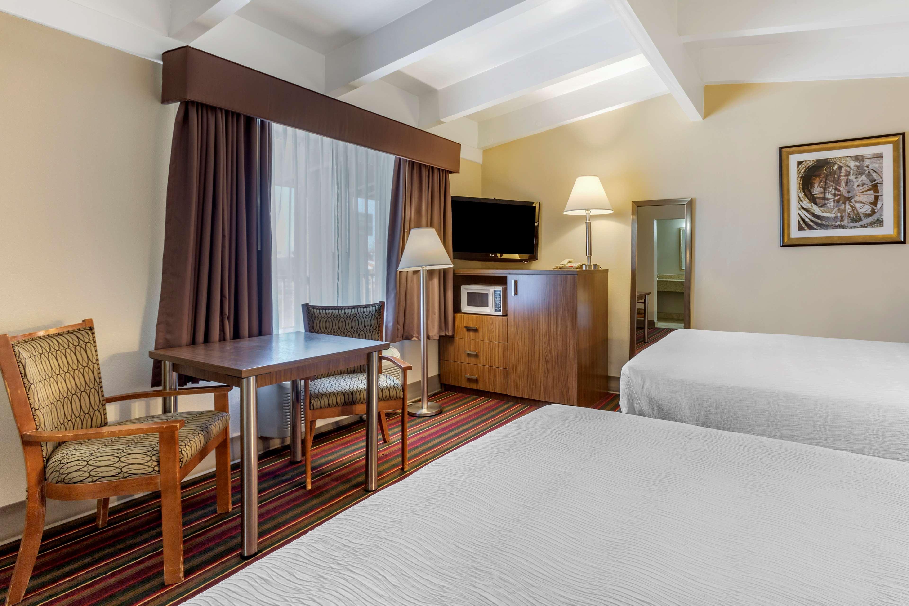 Best Western El Rancho Palacio Roswell Kültér fotó