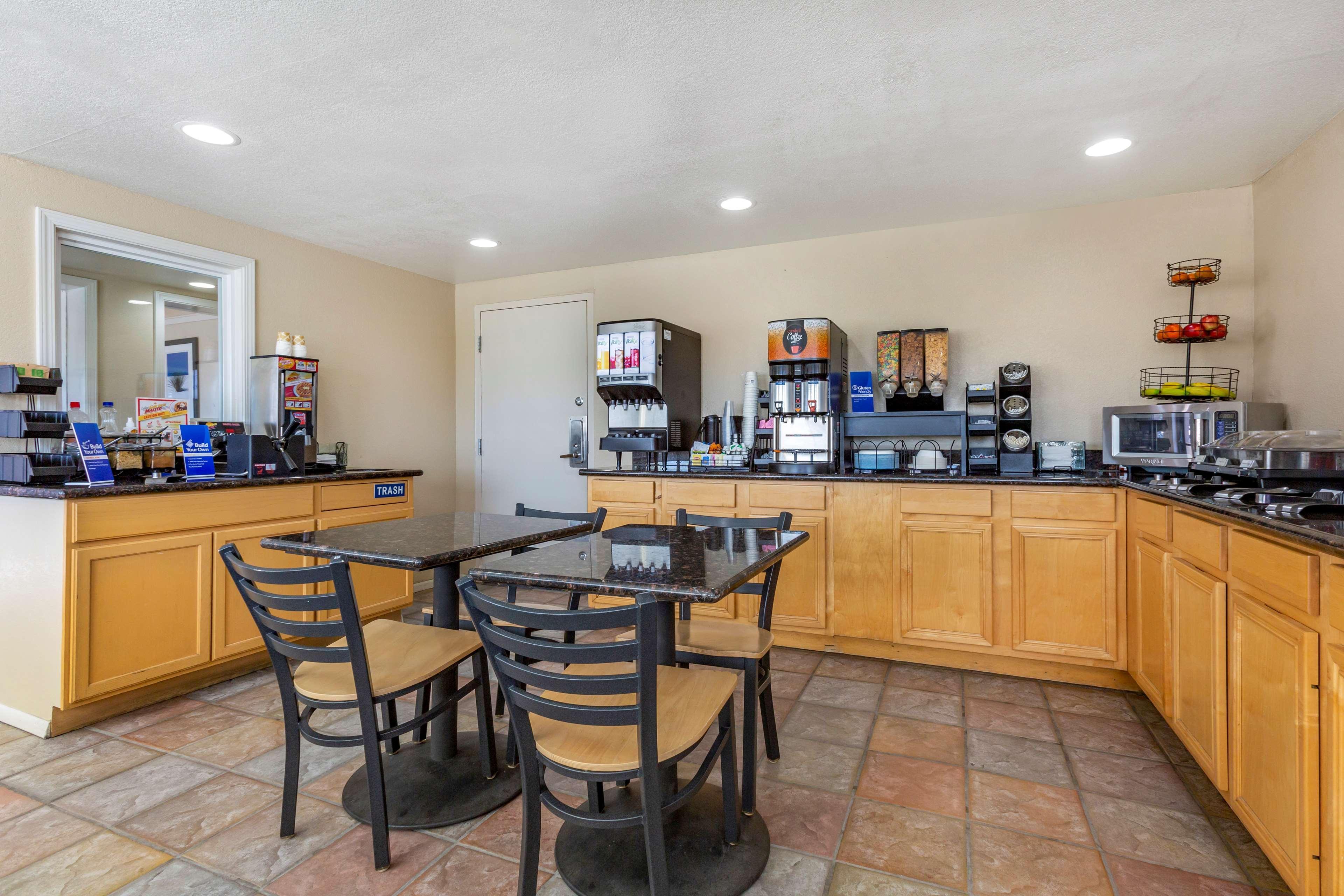 Best Western El Rancho Palacio Roswell Kültér fotó